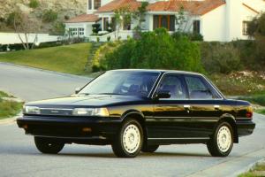 Toyota Camry 1987 года
